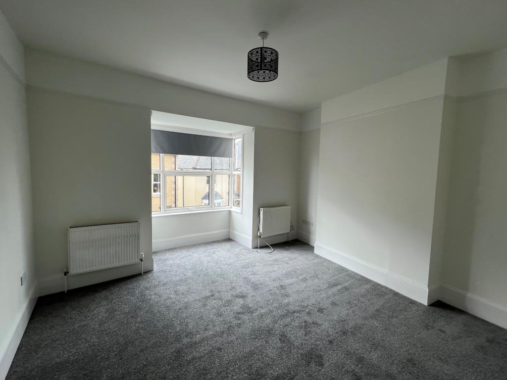 Lot: 63 - FOUR-BEDROOM HOUSE FOR OWNER OCCUPATION, LETTING OR HOLIDAY USE -